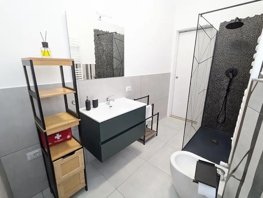 Vinros Milano Apartment